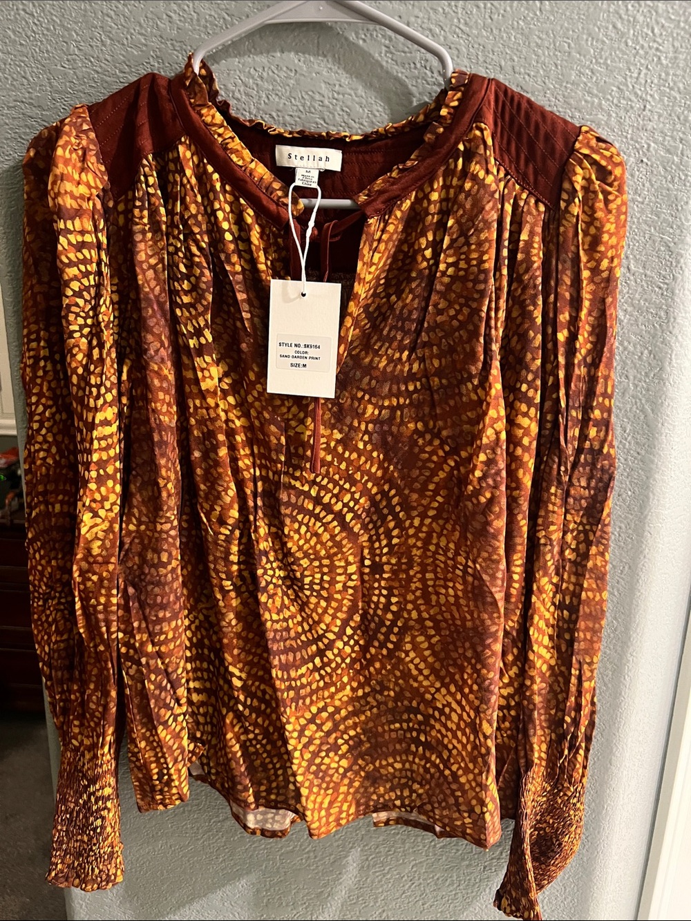 Stellah Burnt Orange and Mustard Swirl Long-Sleeve Blouse